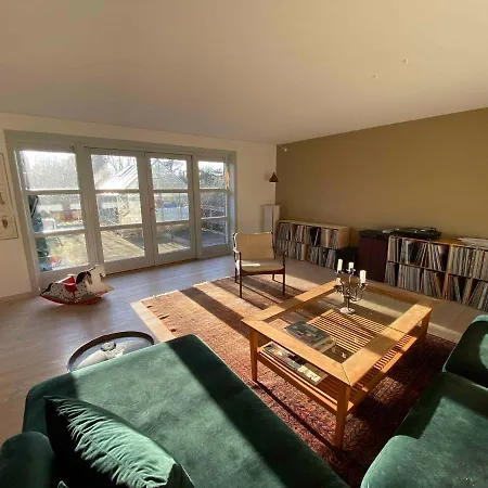 Family Friendly In Oro * Holbæk